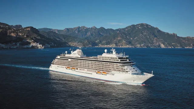   Seven Seas Explorer  